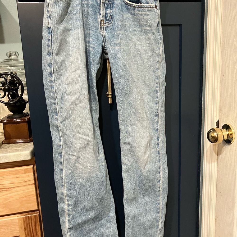 EXPRESS Light Wash Denim Jeans